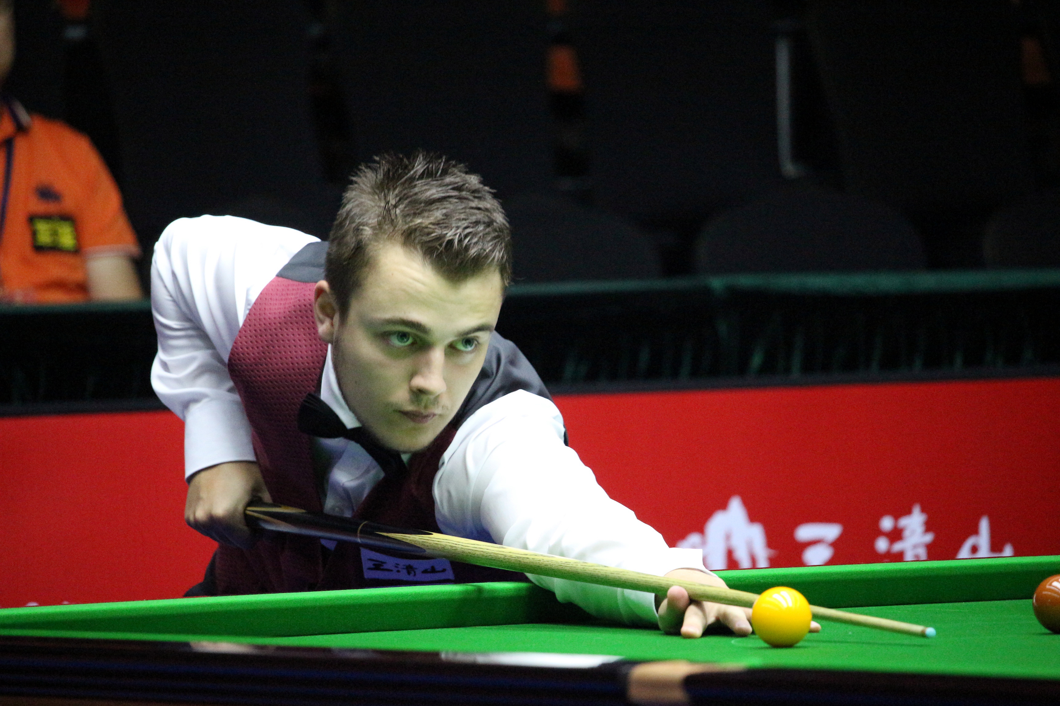 极兜售维金 极兜售维金