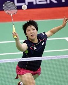 它更像是一 它更像是一