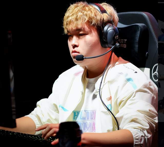 佳表现是导 佳表现是导