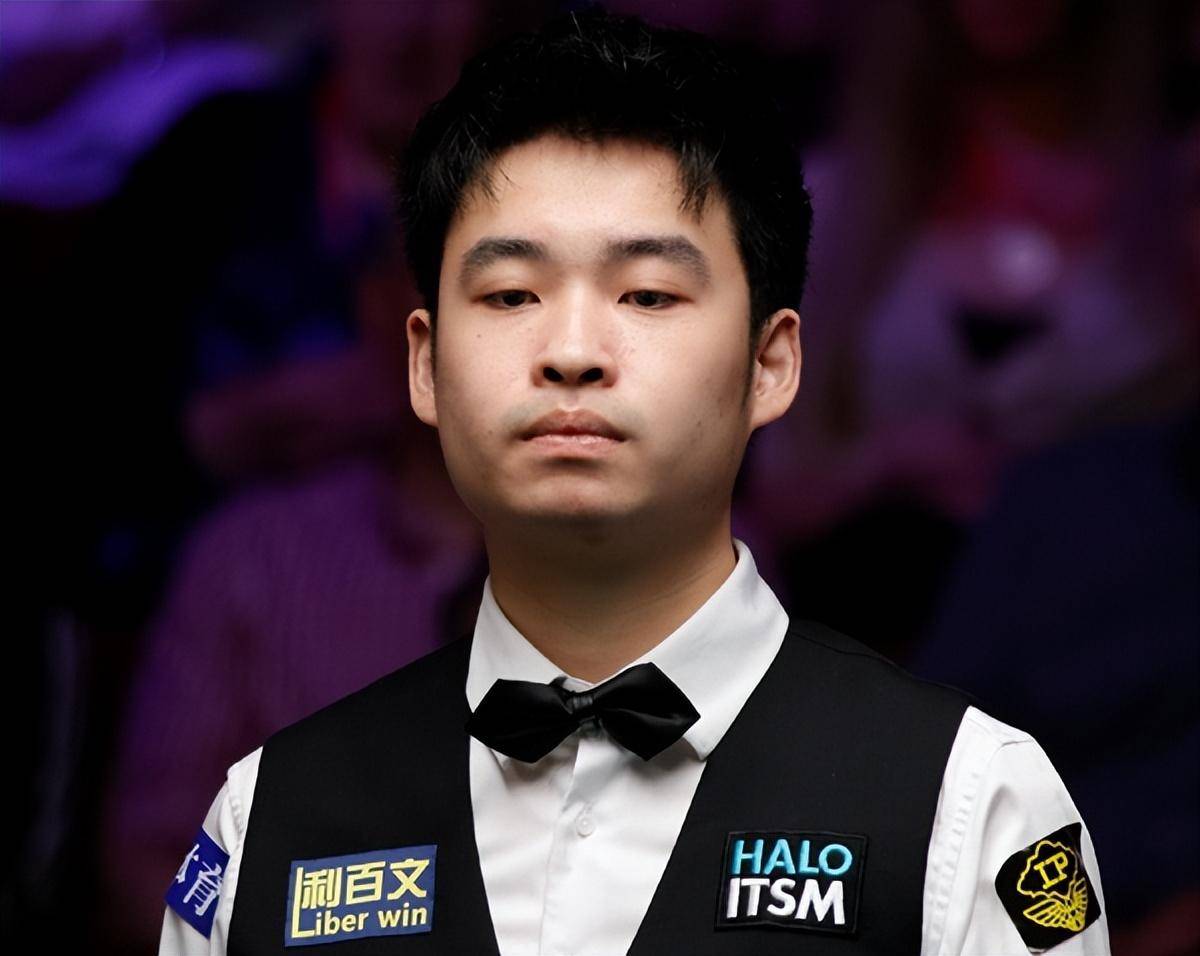 式走进了施 式走进了施