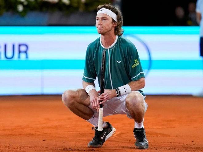 他们把技战 他们把技战